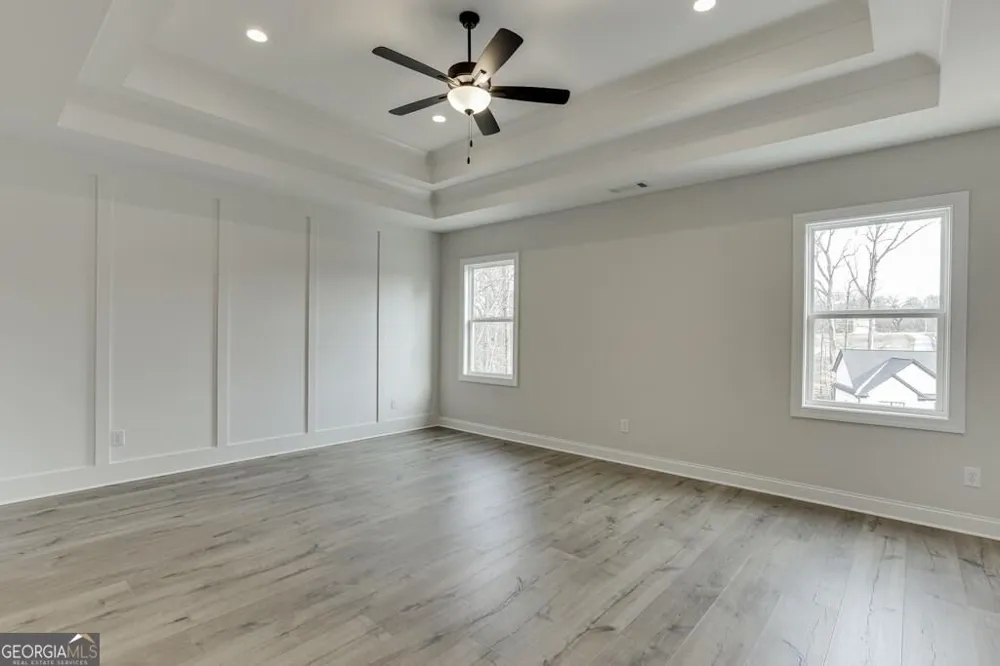 175 Swimming Pool RD Buford, GA 30518