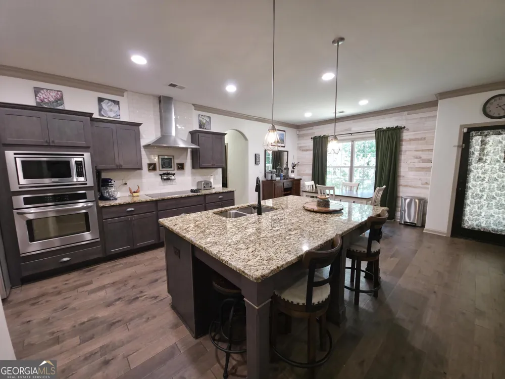 96 Oak Leaf WAY Hamilton, GA 31811