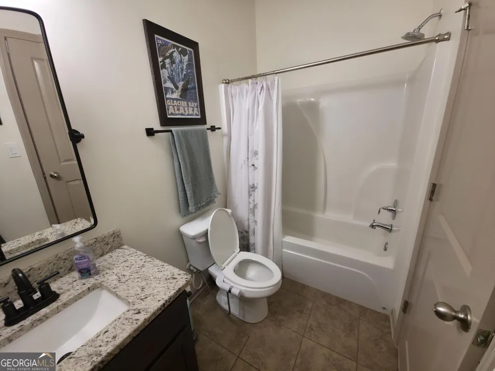96 Oak Leaf WAY Hamilton, GA 31811
