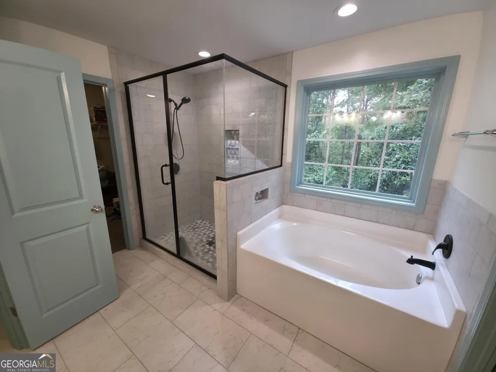 96 Oak Leaf WAY Hamilton, GA 31811