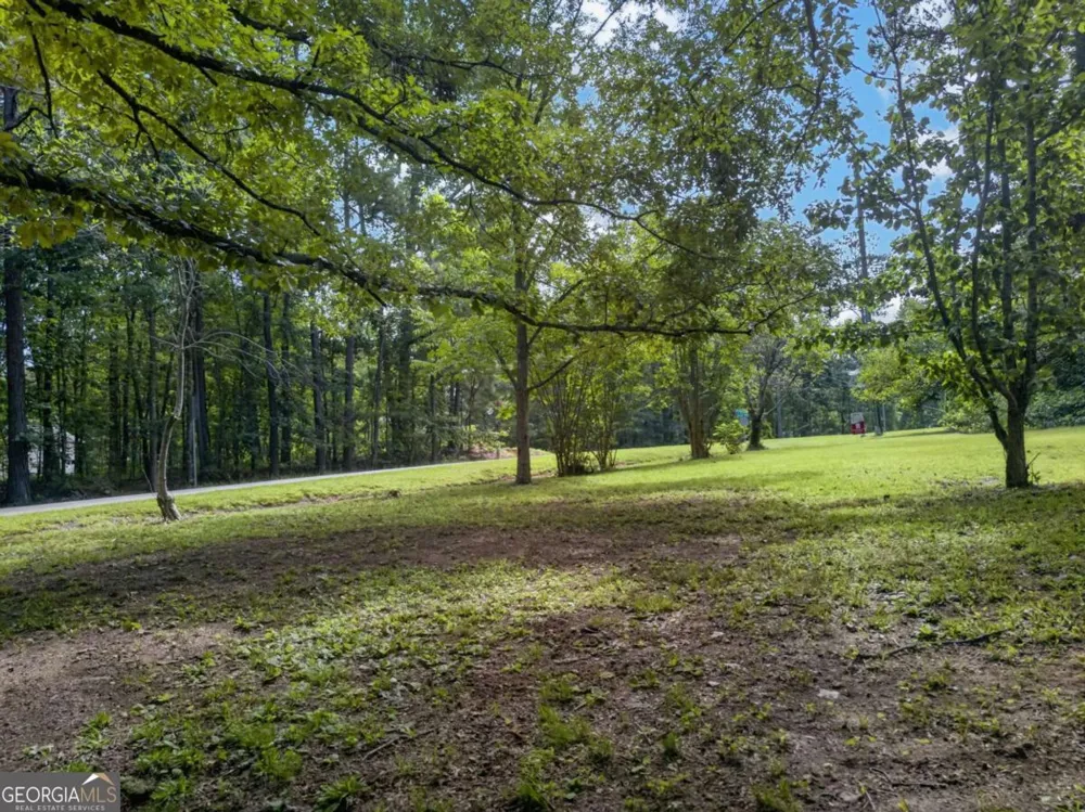 4363 Post RD Winston, GA 30187