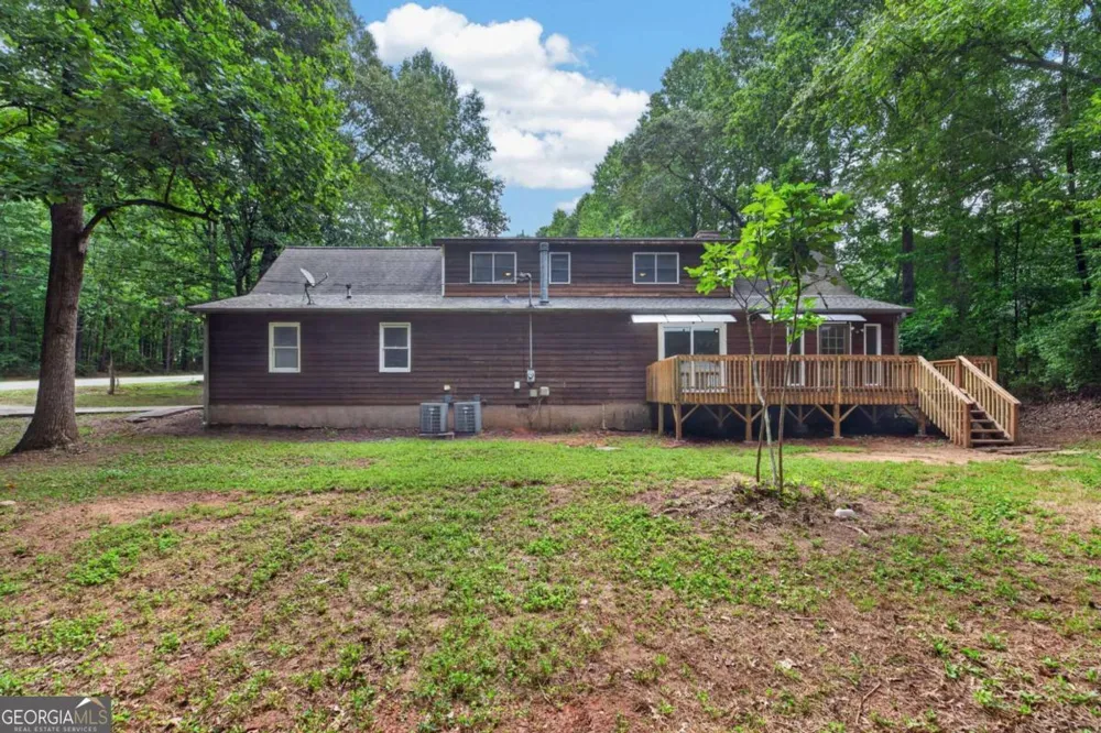 4363 Post RD Winston, GA 30187