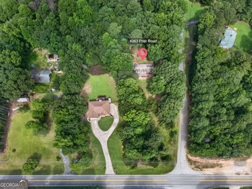 4363 Post RD Winston, GA 30187