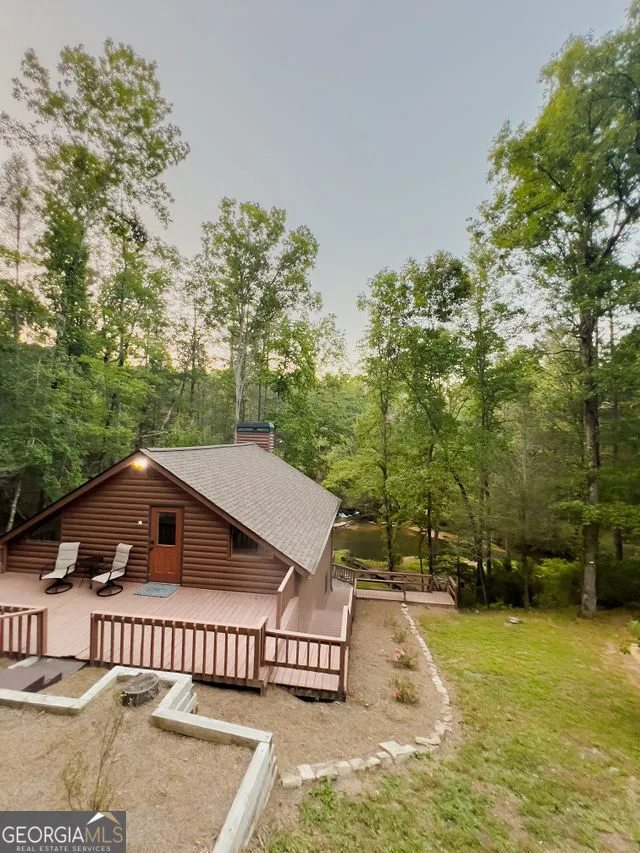 893 Hooper RD Cleveland, GA 30528