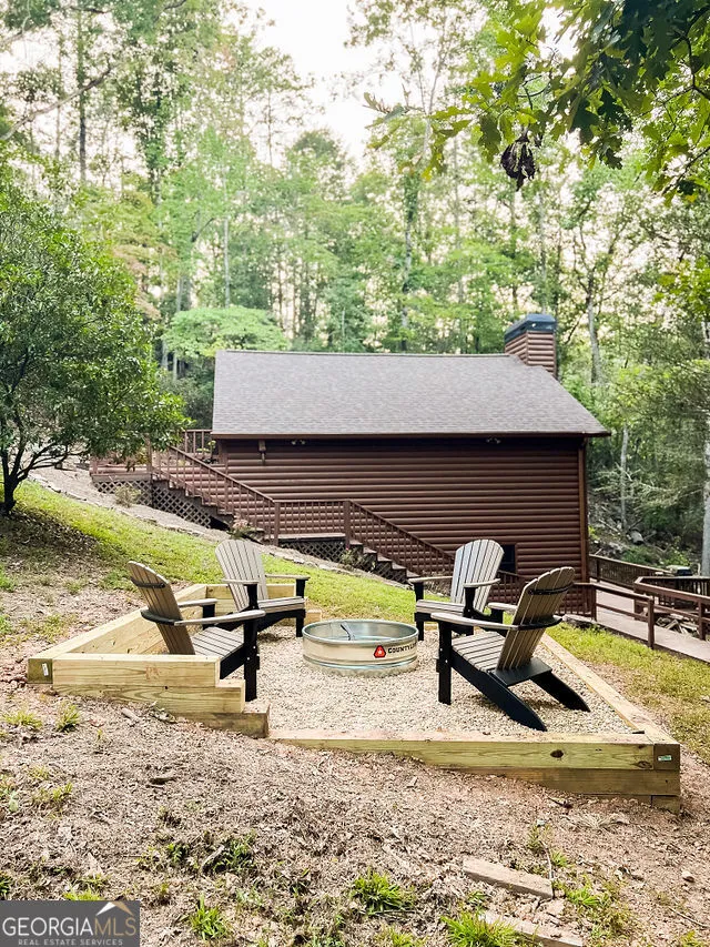 893 Hooper RD Cleveland, GA 30528
