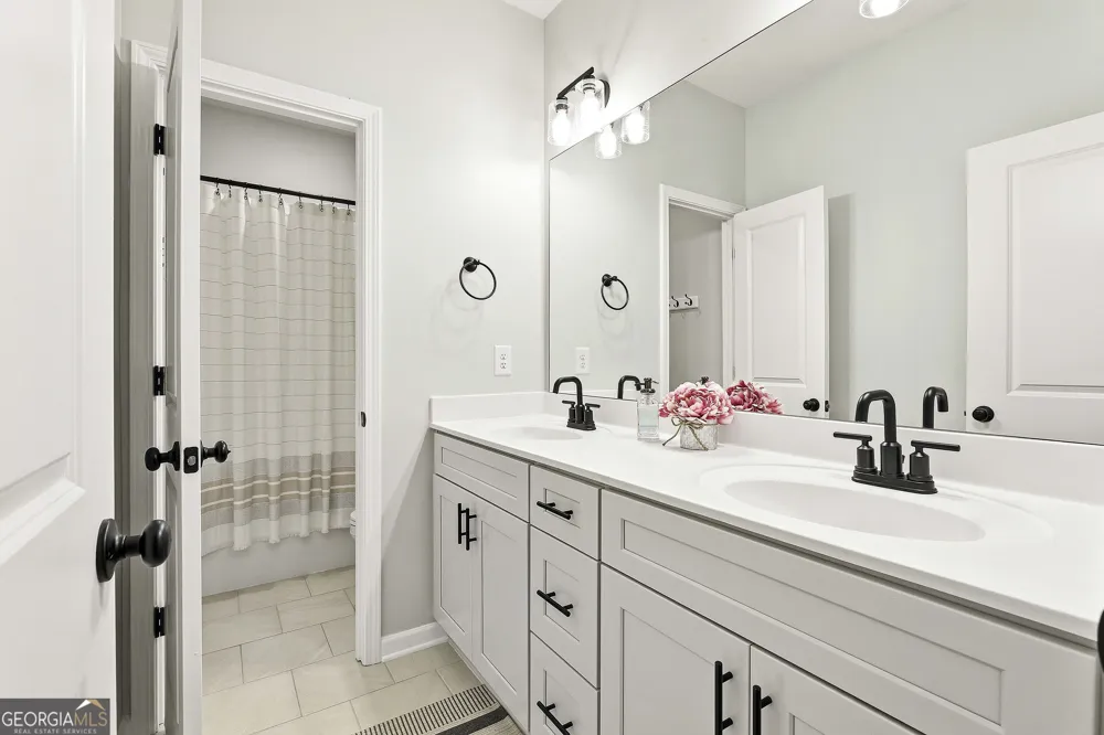 130 Maple LN Williamson, GA 30292