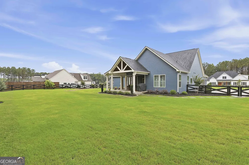 130 Maple LN Williamson, GA 30292