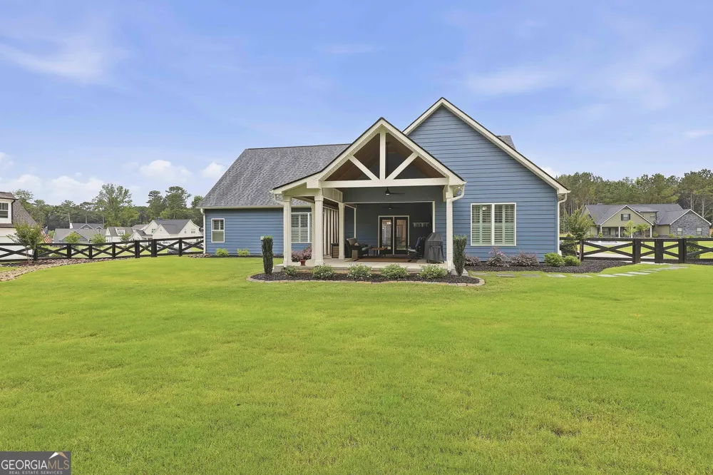 130 Maple LN Williamson, GA 30292