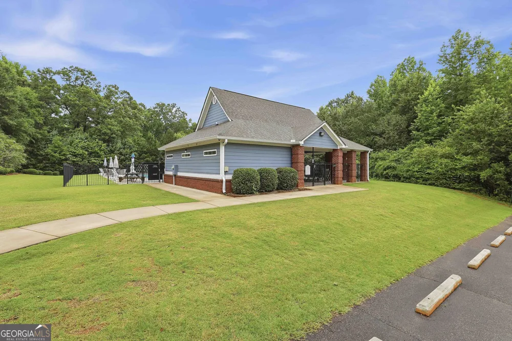 130 Maple LN Williamson, GA 30292