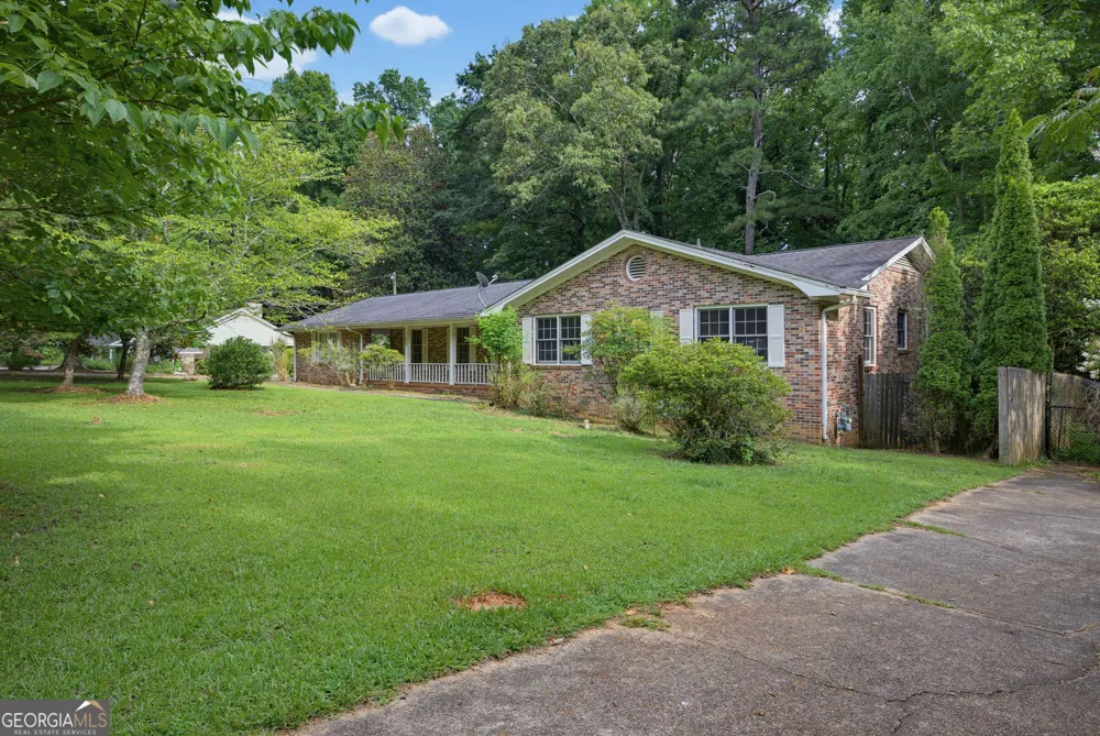140 Horseshoe CIR Athens, GA 30605