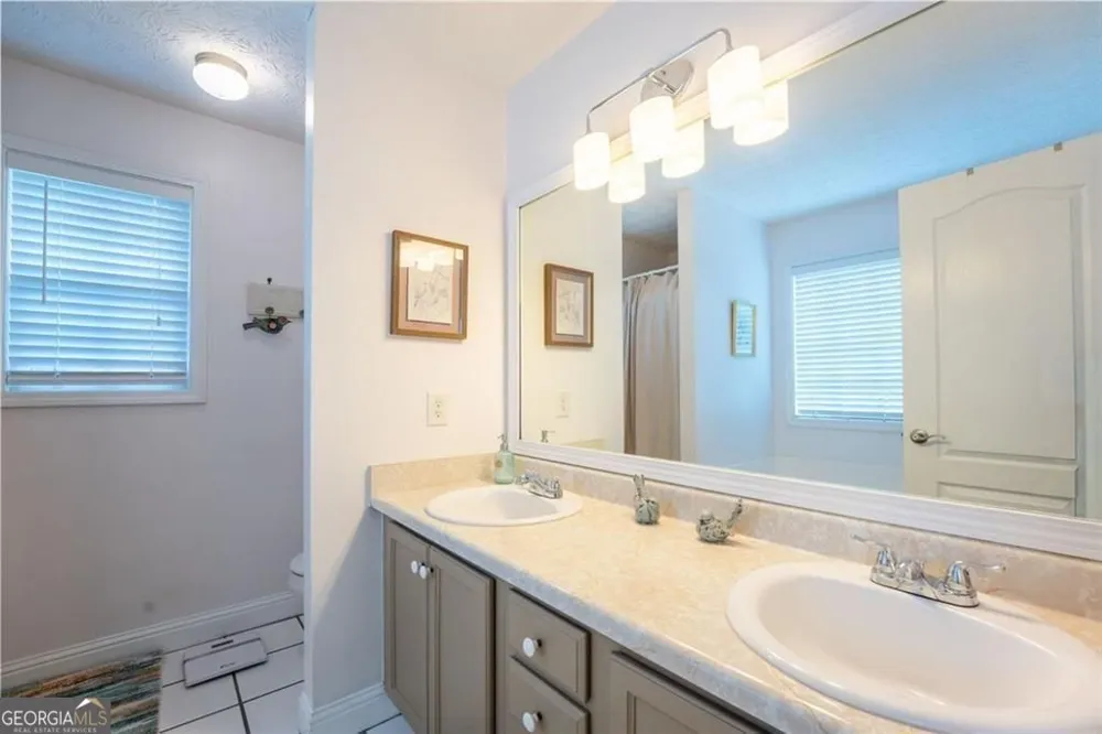 329 Tallassee LN Statham, GA 30666