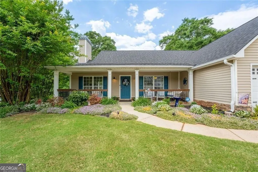 329 Tallassee LN Statham, GA 30666