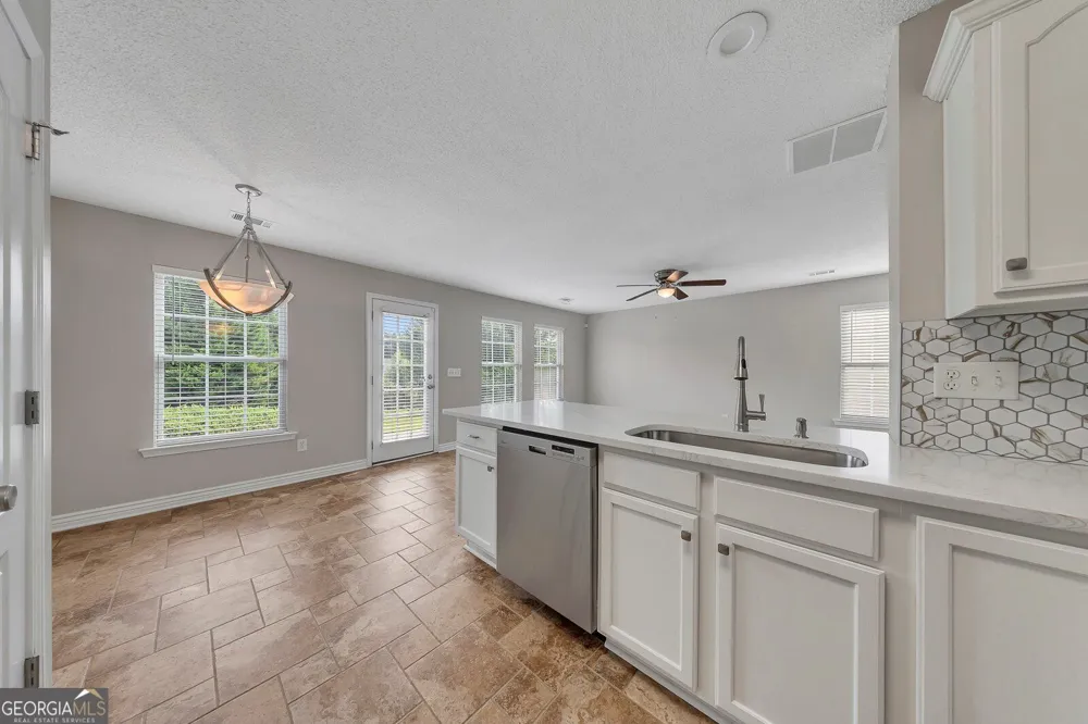 233 Fox Creek BLVD Woodstock, GA 30188