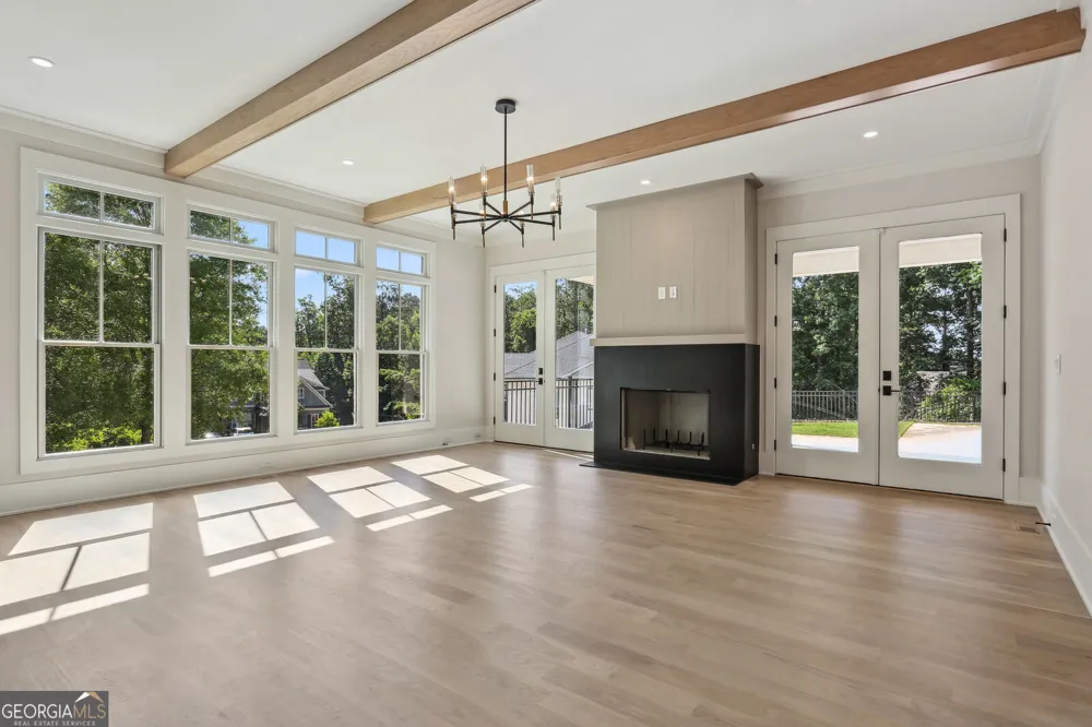 5373 Northland DR Sandy Springs, GA 30342