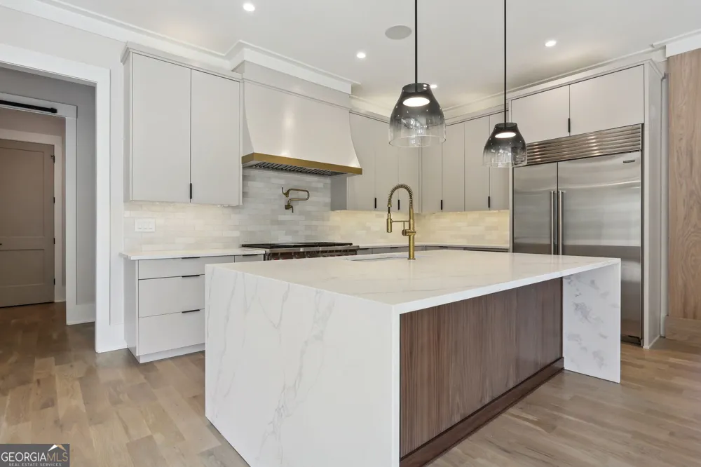 5373 Northland DR Sandy Springs, GA 30342