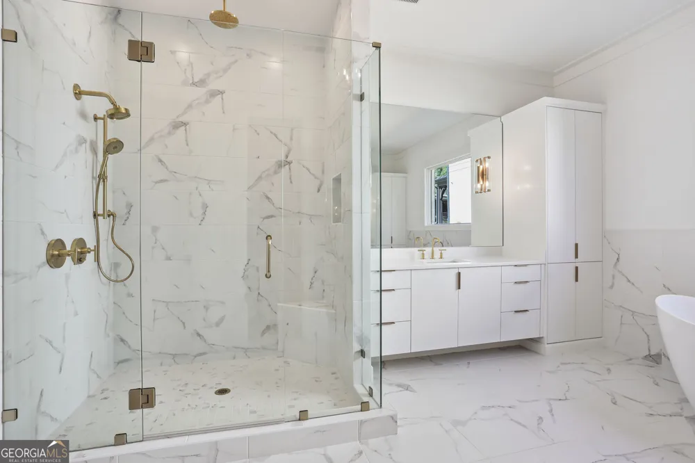 5373 Northland DR Sandy Springs, GA 30342