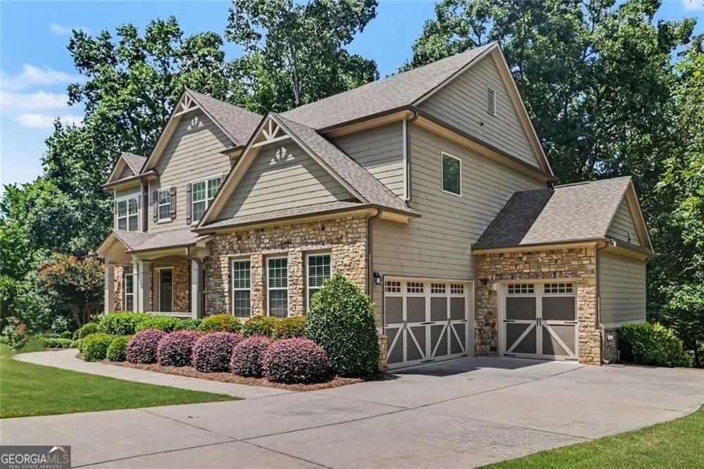 2720 Cogburn LN Milton, GA 30004