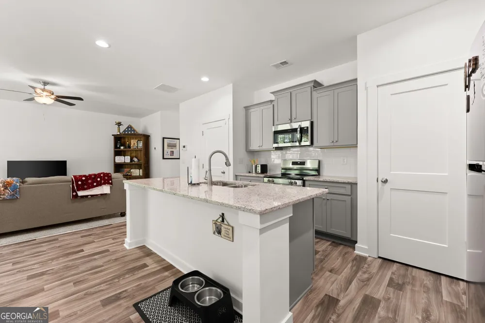 70 Edith CT Statham, GA 30666