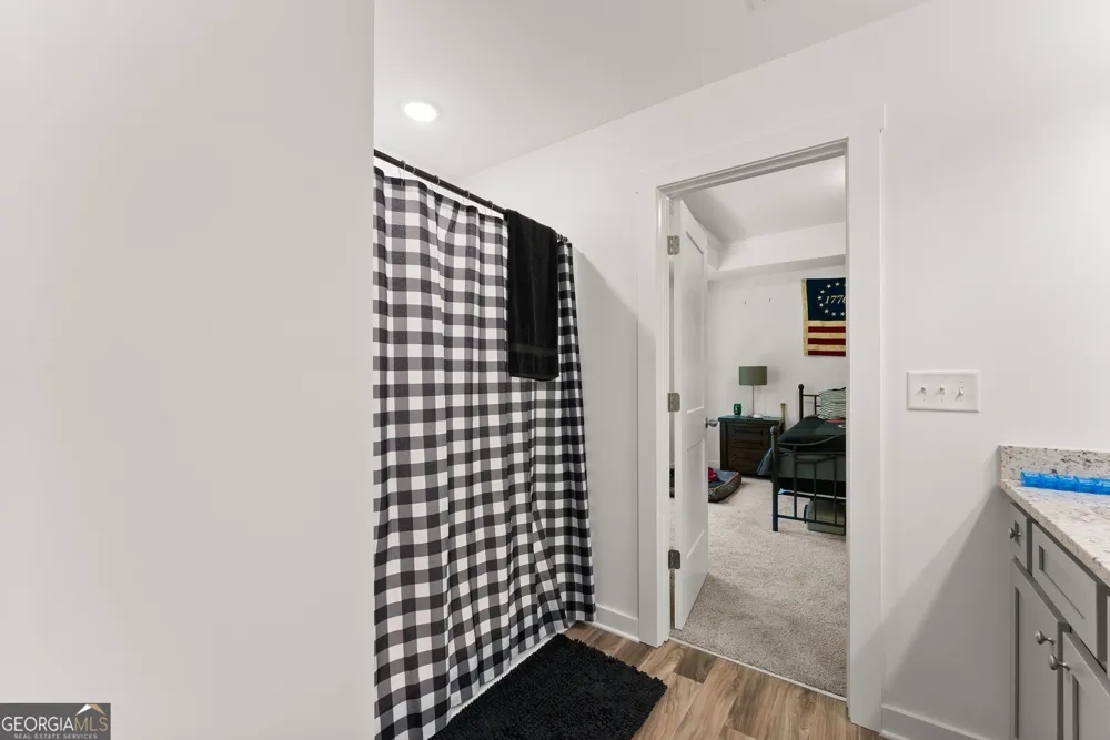 70 Edith CT Statham, GA 30666