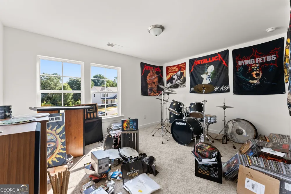 70 Edith CT Statham, GA 30666