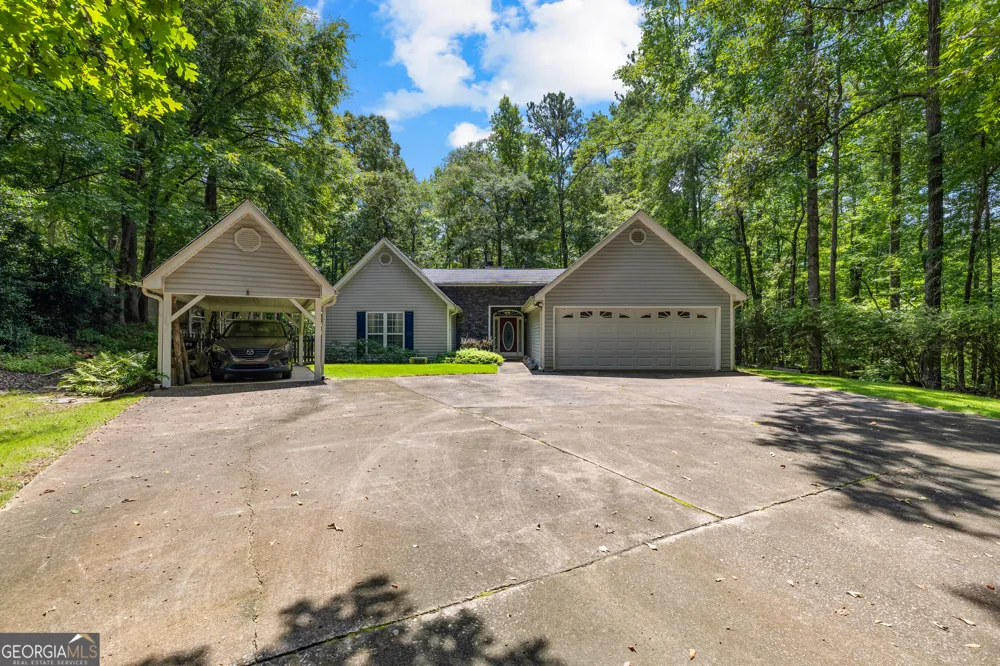 39 Village Pointe DR LaGrange, GA 30240