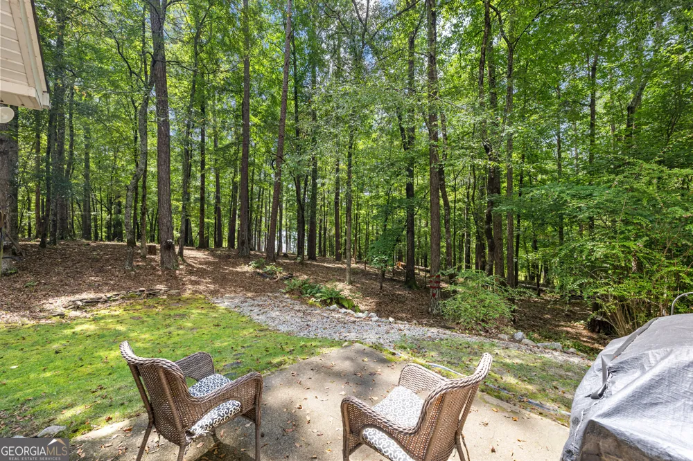 39 Village Pointe DR LaGrange, GA 30240
