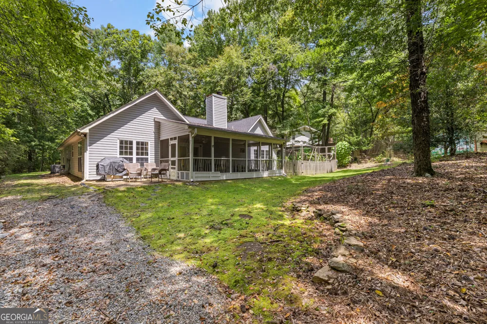 39 Village Pointe DR LaGrange, GA 30240