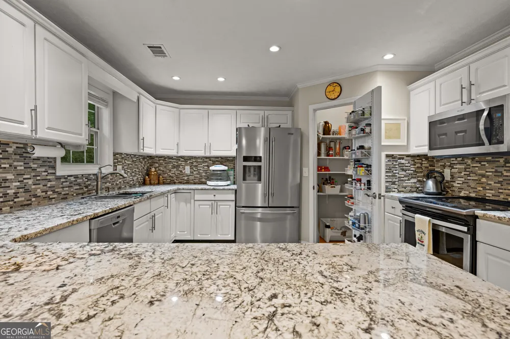 39 Village Pointe DR LaGrange, GA 30240