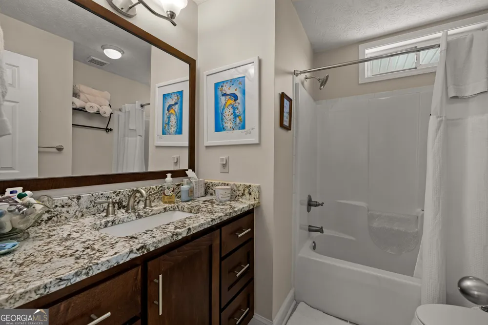 39 Village Pointe DR LaGrange, GA 30240