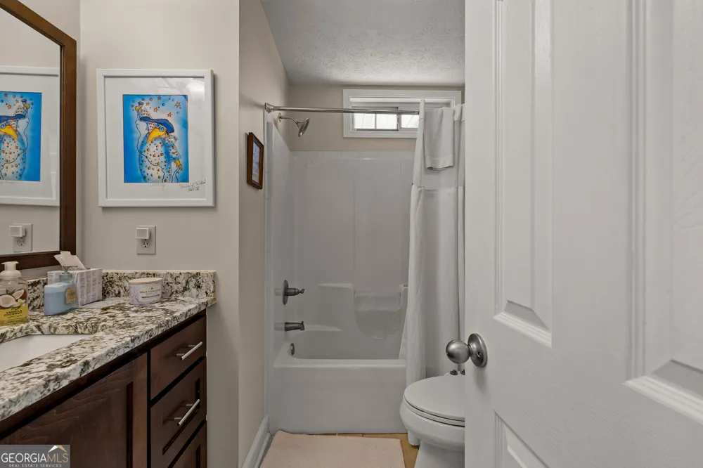 39 Village Pointe DR LaGrange, GA 30240