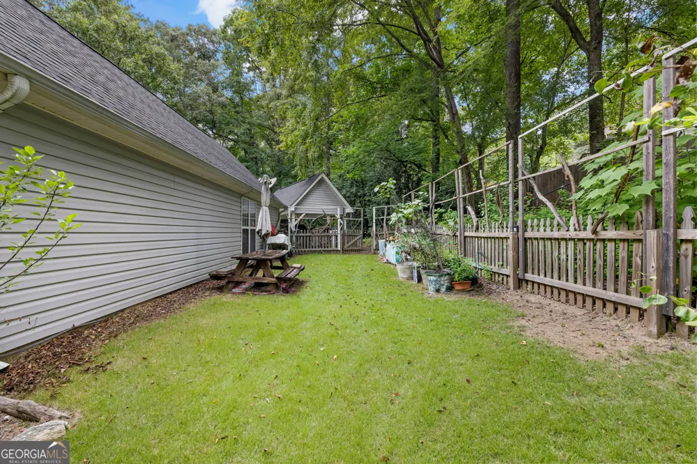 39 Village Pointe DR LaGrange, GA 30240
