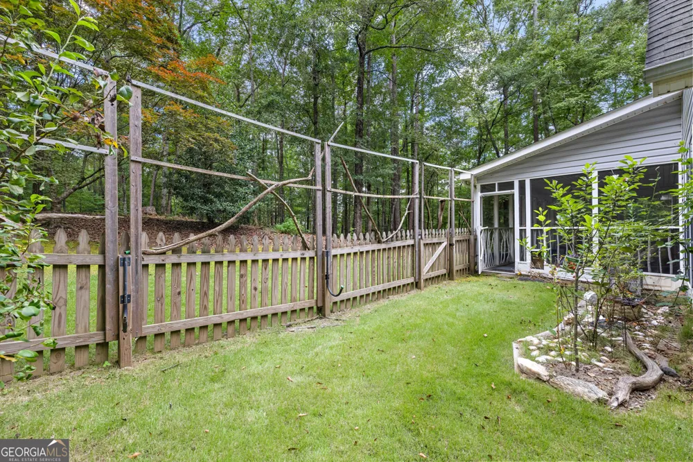 39 Village Pointe DR LaGrange, GA 30240