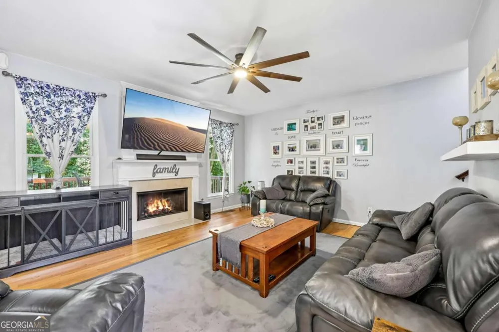 3056 Fairhaven RDG NW Kennesaw, GA 30144
