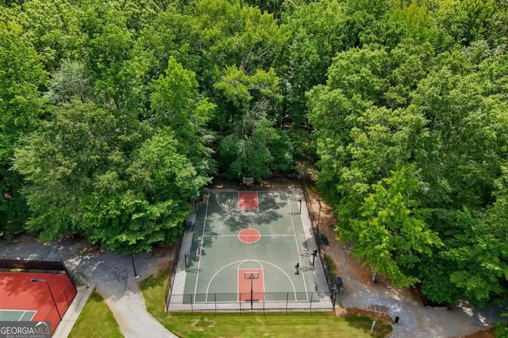 3056 Fairhaven RDG NW Kennesaw, GA 30144