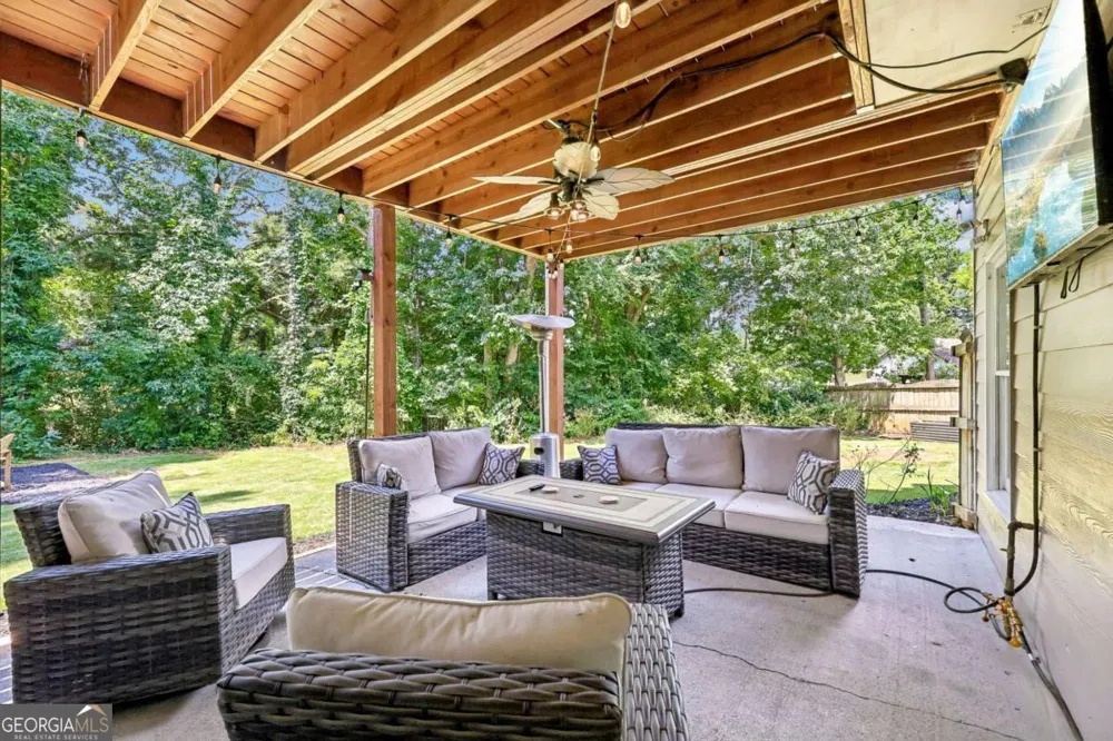 3056 Fairhaven RDG NW Kennesaw, GA 30144