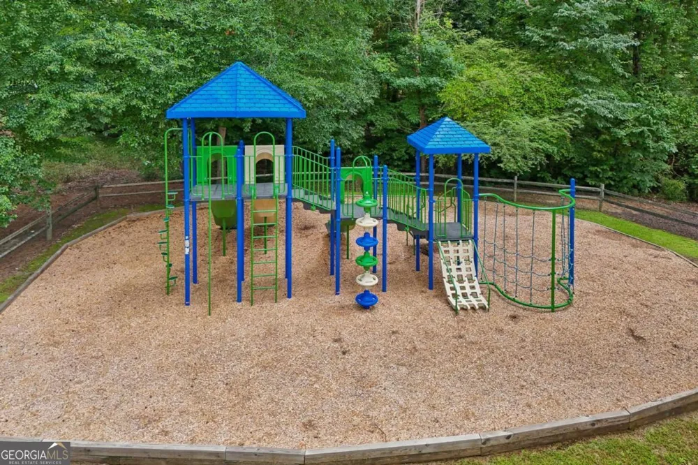 3056 Fairhaven RDG NW Kennesaw, GA 30144