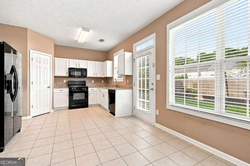 3063 Kentmere DR Cumming, GA 30040