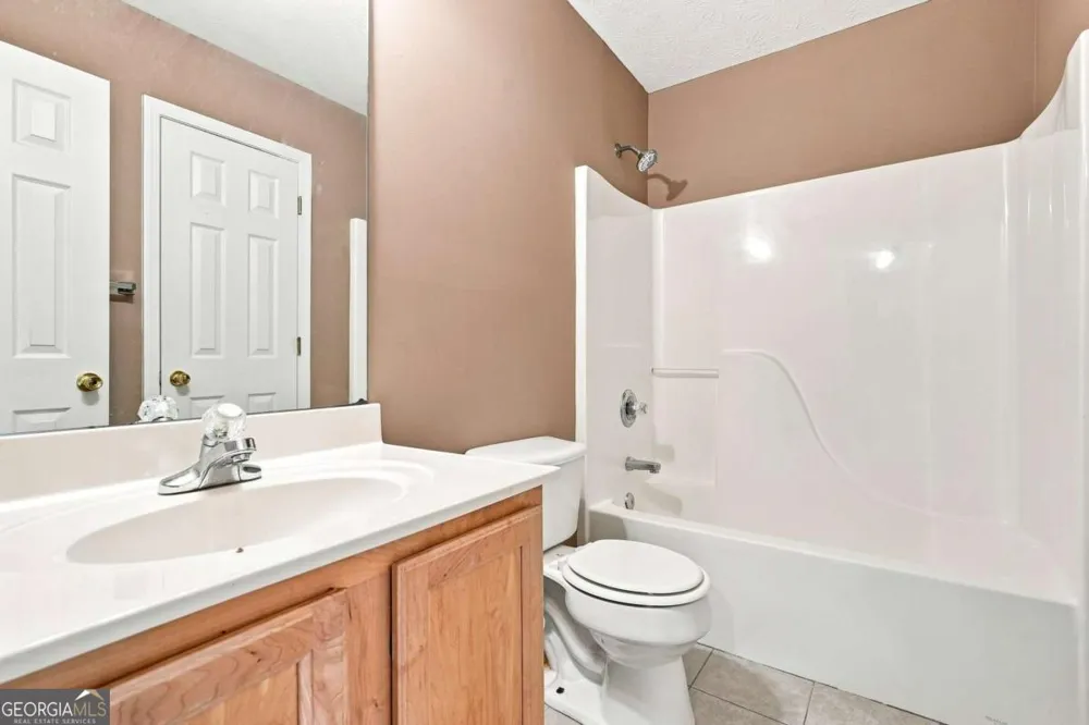 3063 Kentmere DR Cumming, GA 30040