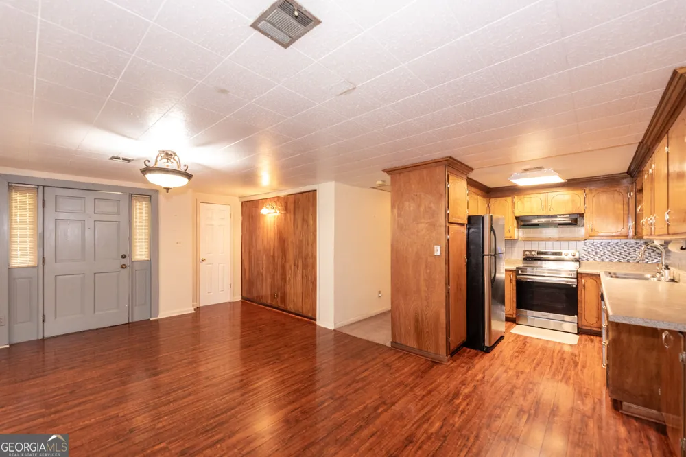 107 Community DR Waycross, GA 31501