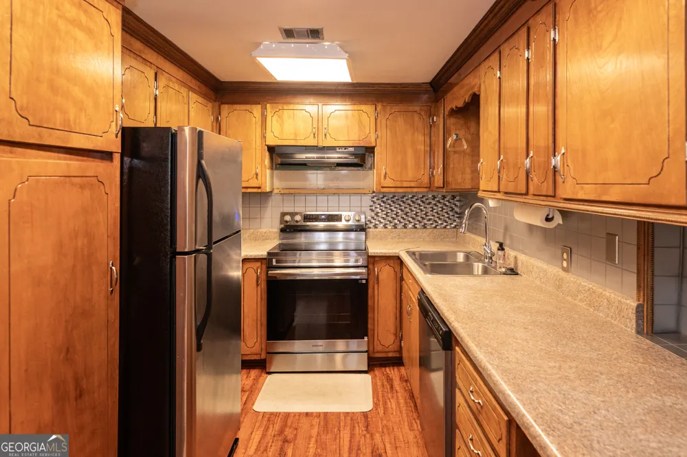 107 Community DR Waycross, GA 31501