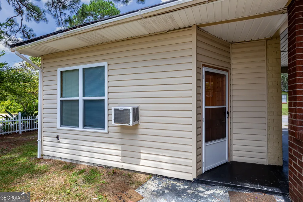 107 Community DR Waycross, GA 31501