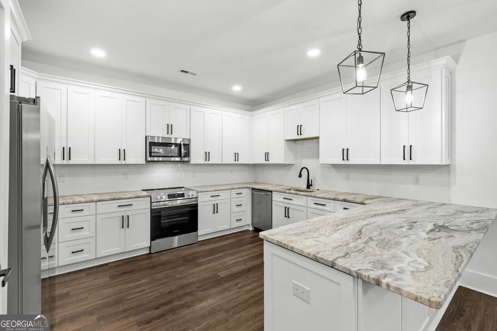 203 Palmer LN Westminster, SC 29693