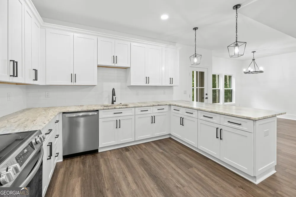 203 Palmer LN Westminster, SC 29693