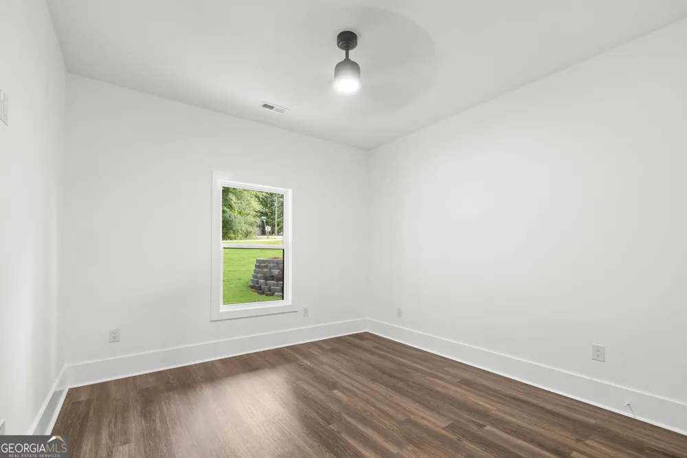 203 Palmer LN Westminster, SC 29693