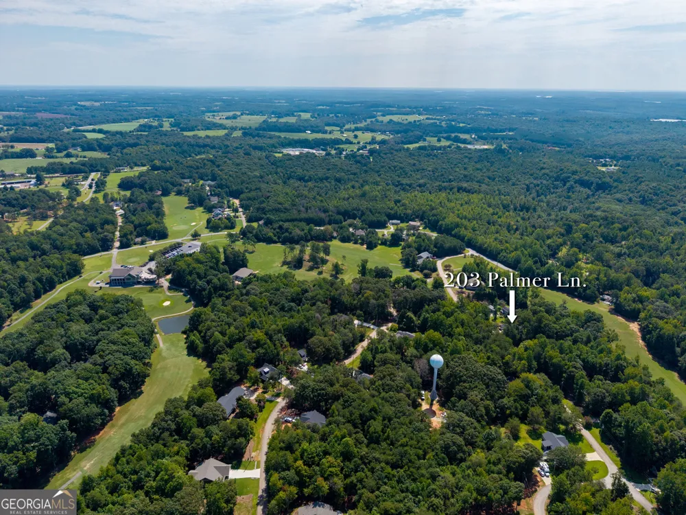 203 Palmer LN Westminster, SC 29693