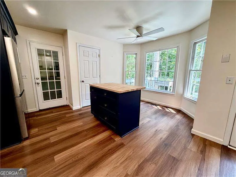 926 W Mill TRCE NW Kennesaw, GA 30152