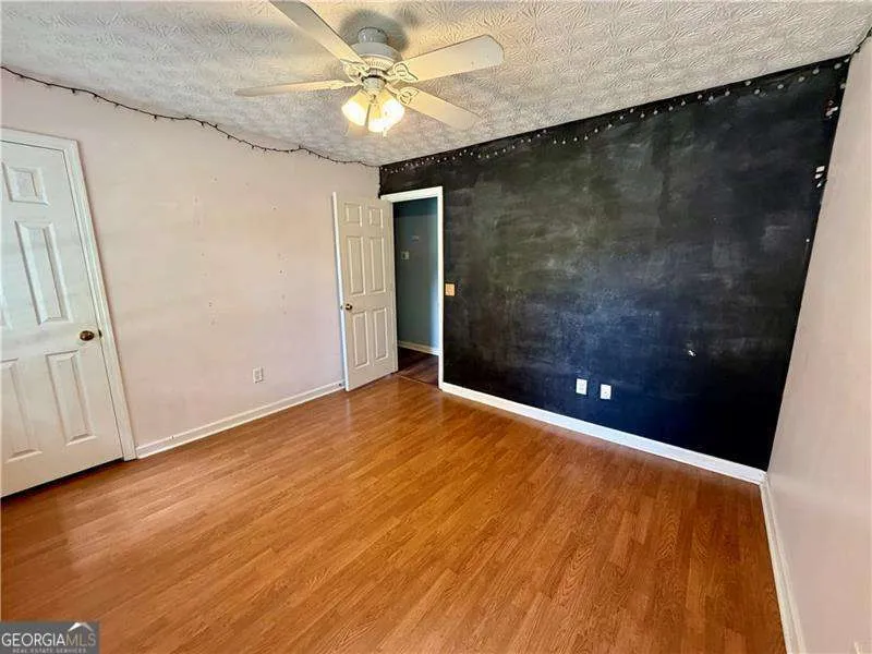 926 W Mill TRCE NW Kennesaw, GA 30152