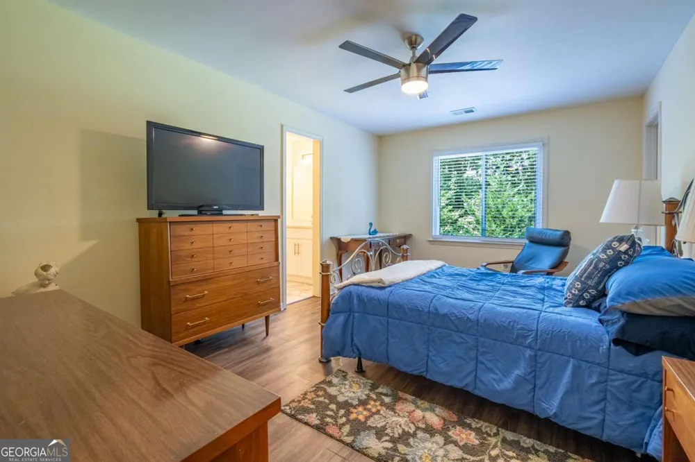 2613 Gladstone TER Woodstock, GA 30189