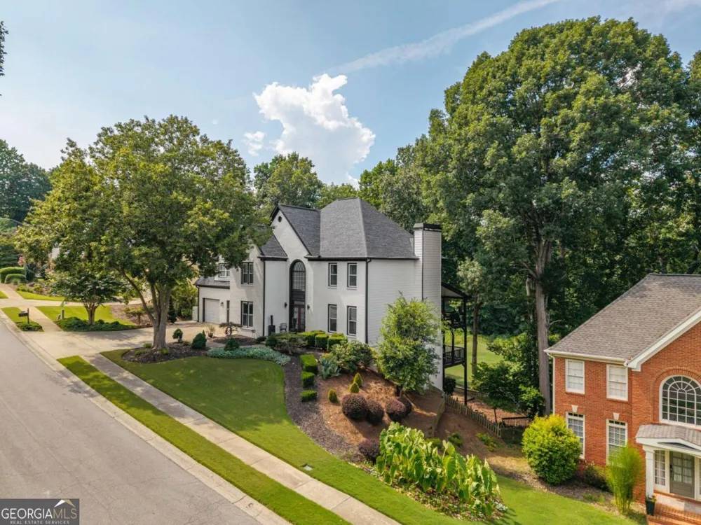 2613 Gladstone TER Woodstock, GA 30189