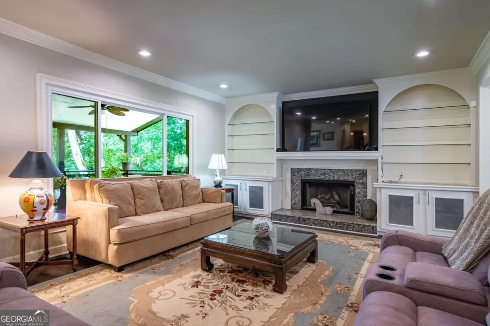 2613 Gladstone TER Woodstock, GA 30189